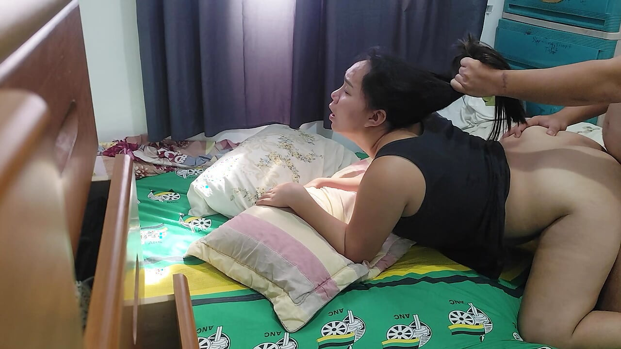 ESPOSA INFIEL QUASE PEGA ENQUANTO FODE COM SEU AMANTE