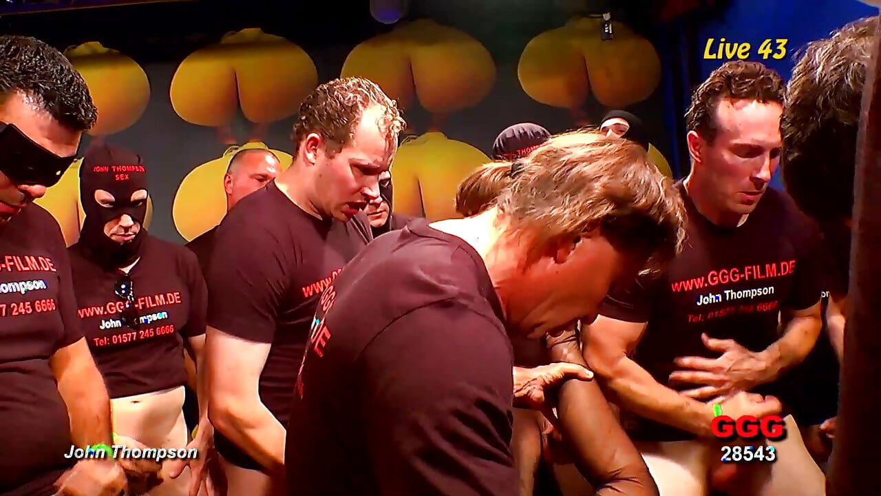 Pretty Teen Babe in Bukkake Gangbang Ggg John Thompson