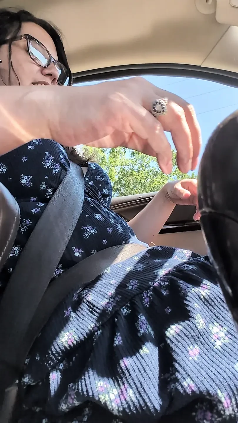 Risky squirting while driving during my lunch break