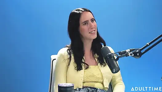 Cadence Lux: Authentic Orgasms & Self-advocacy