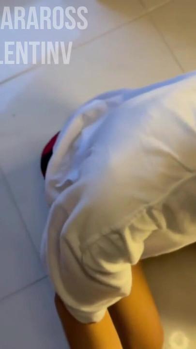 The Twink delivery man warmed me up and I had to put him to suck my cock | Clip 1