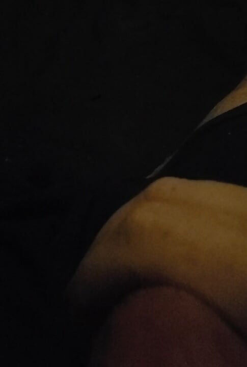 Gloryhole sucking a old fat man's dick