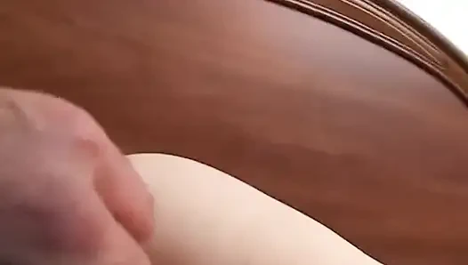 Wanita gemuk amatir tiba-tiba mendambakan kontol