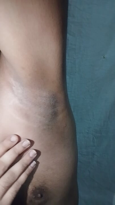 Armpits Playing