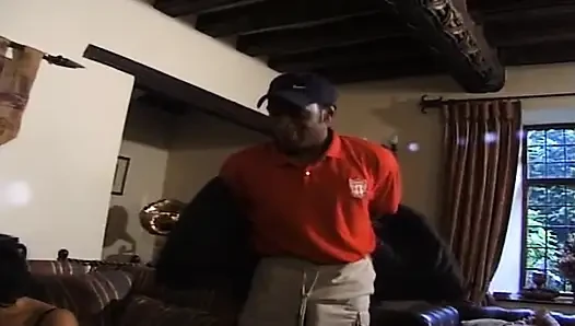 Big Omar's British Adventures: Fantasi berair (2001)