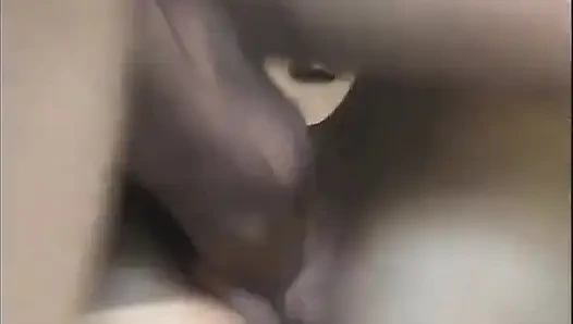 Лизание киски, трах киски на бильярдном столе