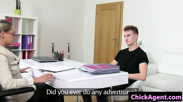 Casting agent pussylicked before doggystyle