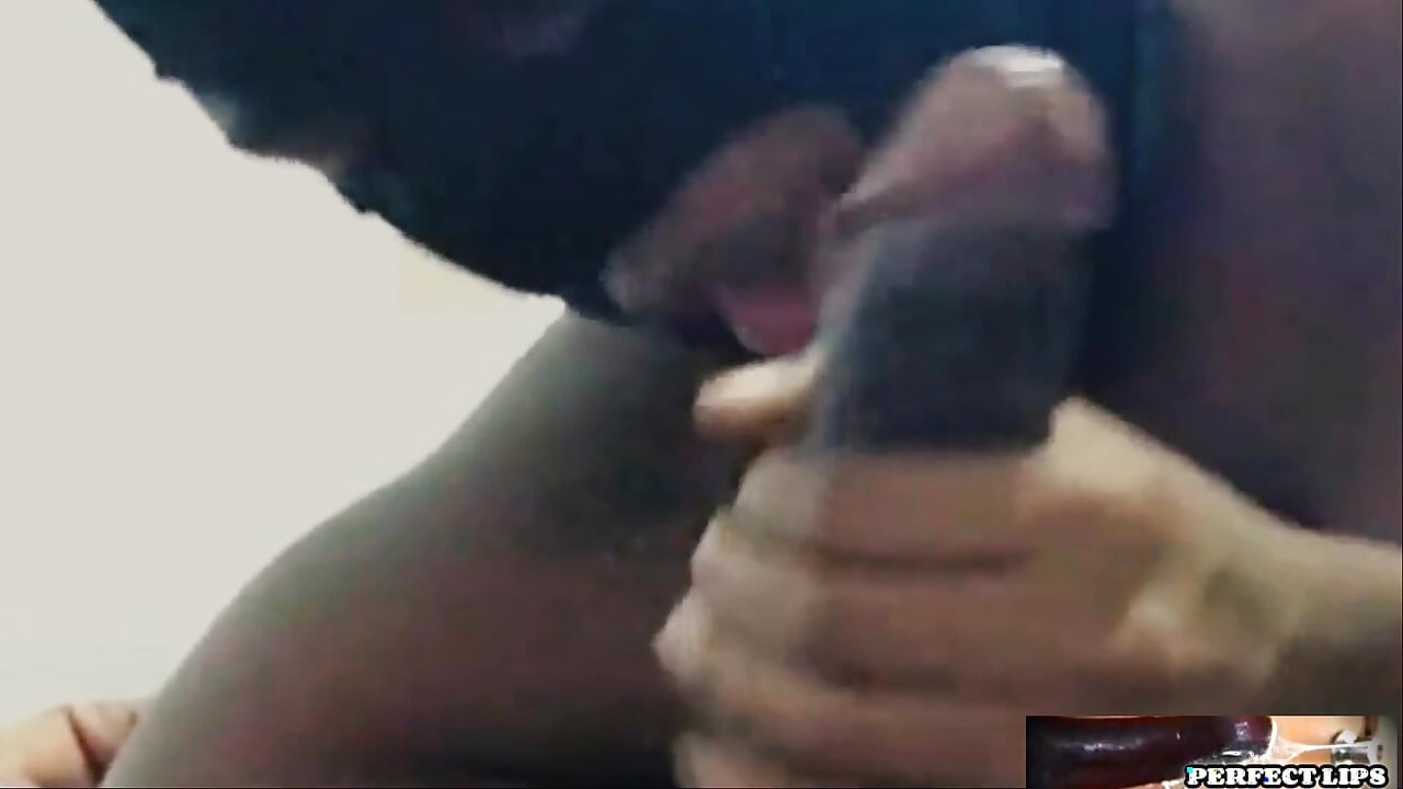 PERFECT LIPS-sloppy head d into he busted a HARD NUT in her mouth