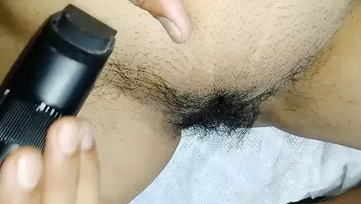Devar triming bhabhi pussy hair part2