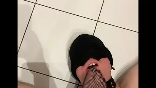 Duduk muka pertamanya