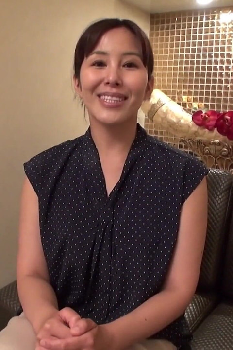 K-cup Super Milk Wife, Megumi, 42 Years Old