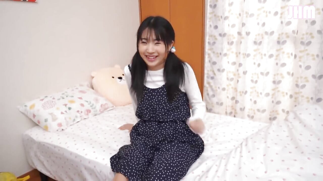Fruity Charm Hikaru with a Fresh and Brightly Alluring Presence - Chapter2