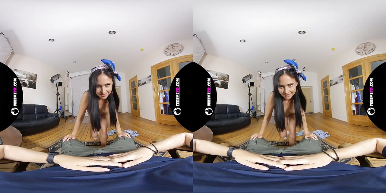 Gabby Bella Big Ass 20yo Babe Virtual 3D Lapdance