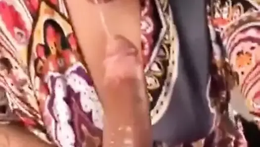 Ebony head queen sucking huge black dick