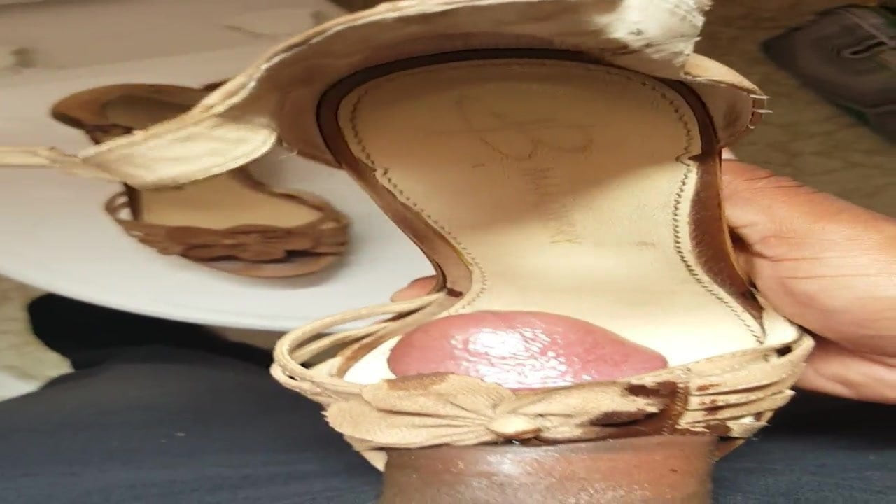 Cumming on wedges