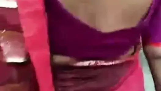Sexy pink blouse saree indian bhabhi