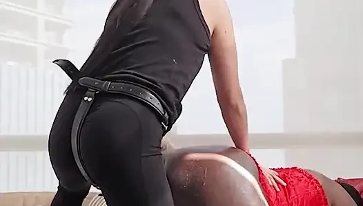 Kadın egemenliği anal yumruk sokma