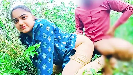 Hintli köylü kız ilk kez sıkı amcığını açık havada sikiyor ormanda seks videosu, viral mms xxx video
