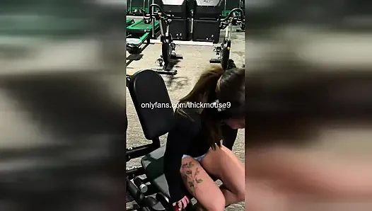 College slut squirts hard on IG live while fingering pussy