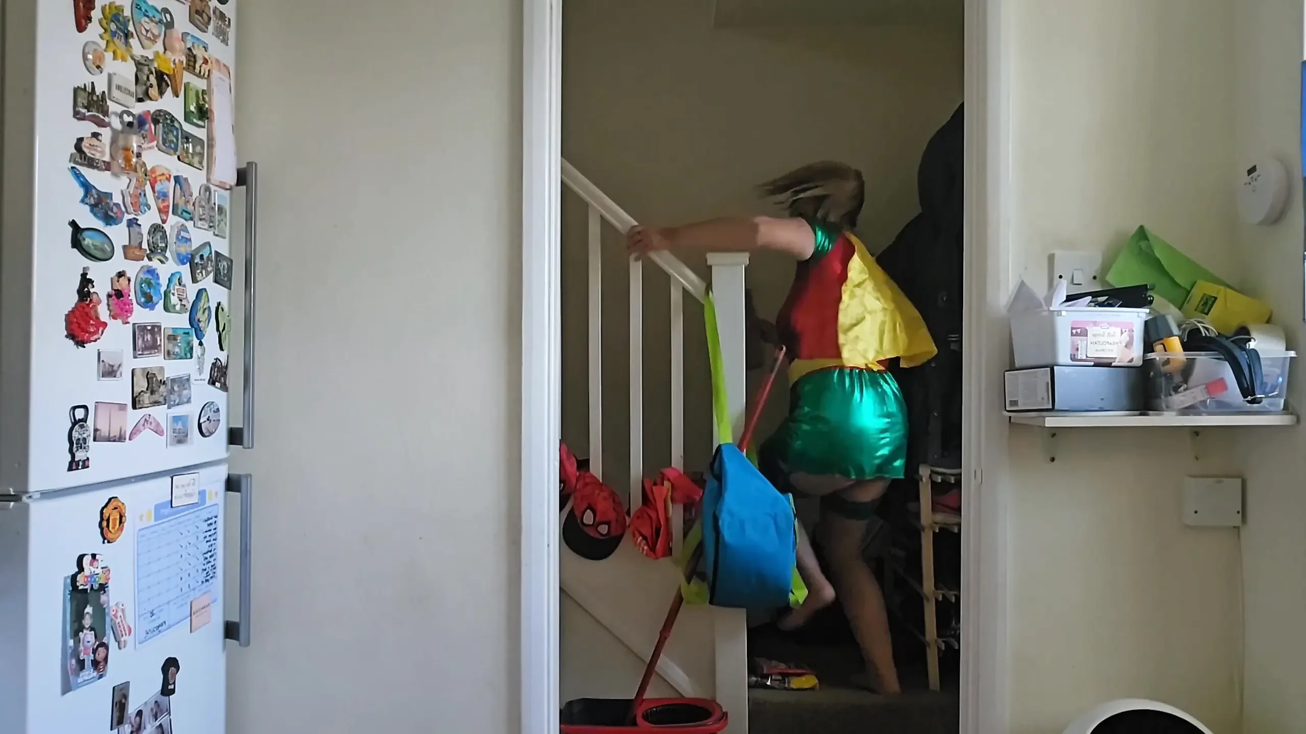Maisie Lewis megtalálja Batman titkos csomagját