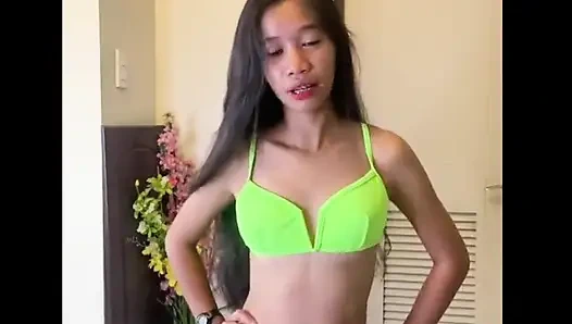 Aku badut, aku amuse You? You Amuse Me