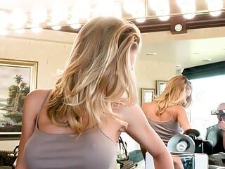 Nicole Aniston wil dat je ziet hoe ze neukt