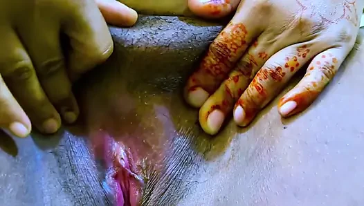 Big Ass & Wide Pussy Hole Curvy Muslim Hot Stepmom Sex on Bed Then Piss & Handjob Sex in Bathroom