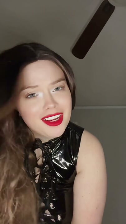 MILF Cuckolds Her Fuck Buddy with the Biker Gang Role Play
