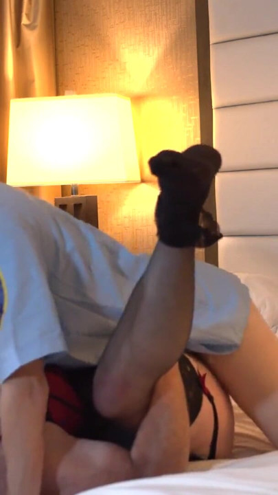 Polis memuru olgun travestiyi sikiyor - derleme 1 | Klip 1