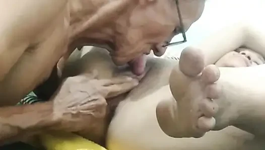 An und an der muschi und schwanz immer glücklich