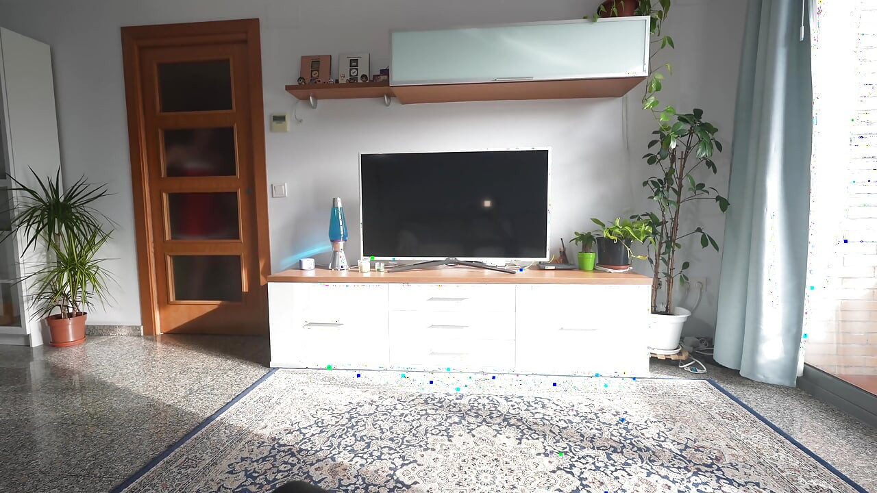 Sudut pandangan pertama: isteri saya keluar semua malam Krismas dan pulang ke rumah dengan seorang awek pada waktu pagi, seks bertiga posh pedas