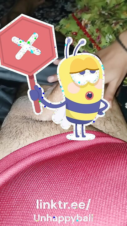 Sana blew her husband's dick, and her sperm in her hands...