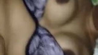 Grande rebotando tetas esposa Duro follada por novio en hotel