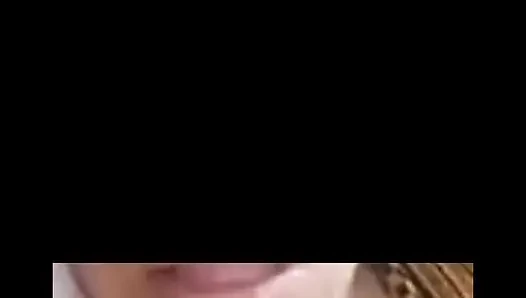 Video görüşmesi pe seksi bat ho gai