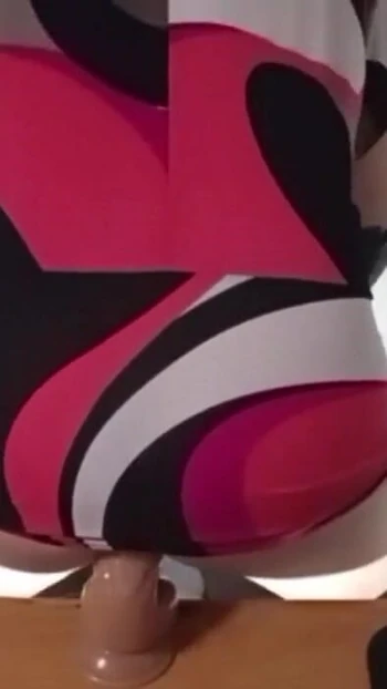 Must-see moment from "Yasmina's beautiful ass"