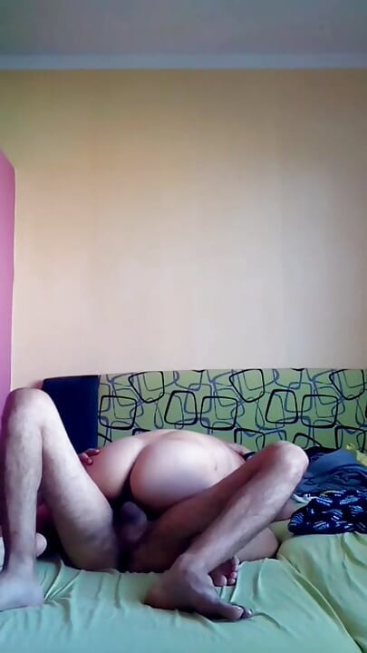 Wake up, darling, I want to make love