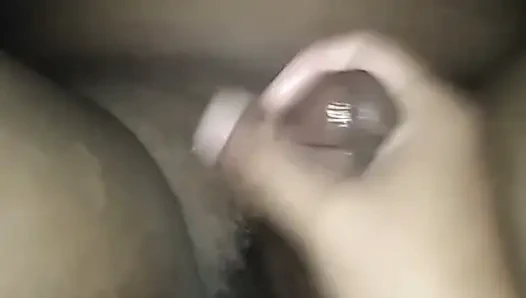 Handjob yang indah dari tante angelina