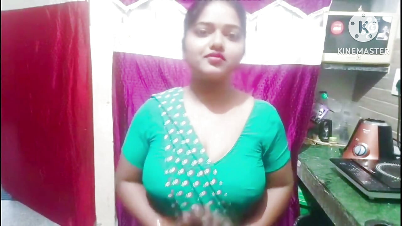 Full service Desi Maid knullad i köket - Tamil het video med smutsiga talande