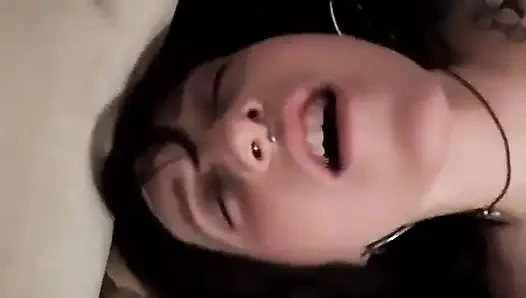 Ginger dan odette lagi asik pakai strap-on