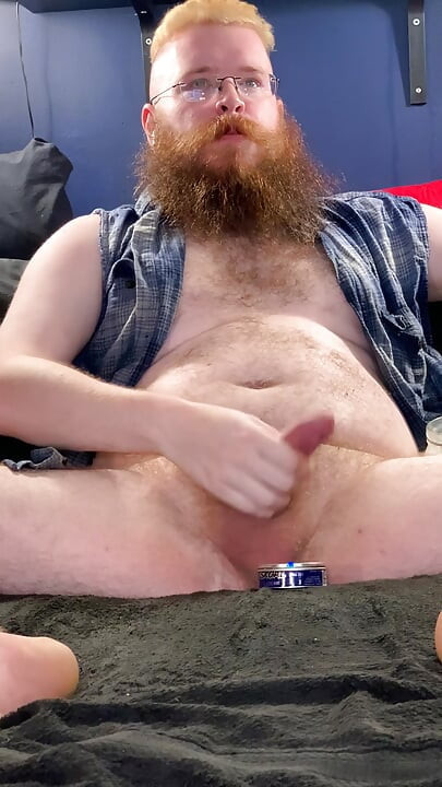 A good long greasy edging session and cumming in my skoal can