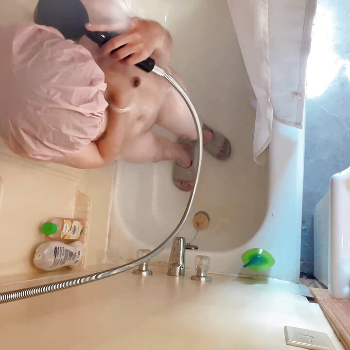 pov hana in shower time