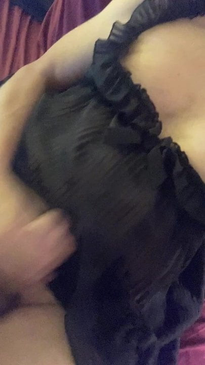 Sissy jerking off