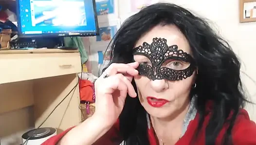 Sıcak suyla kıçına bir sırt