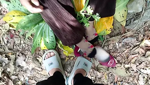 Nepali clear audio handjob new video khelayar jhardai