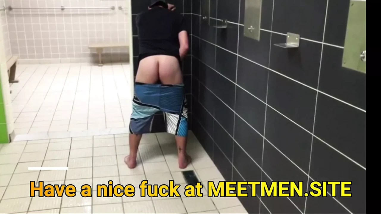 Amateur bareback fucking a lot