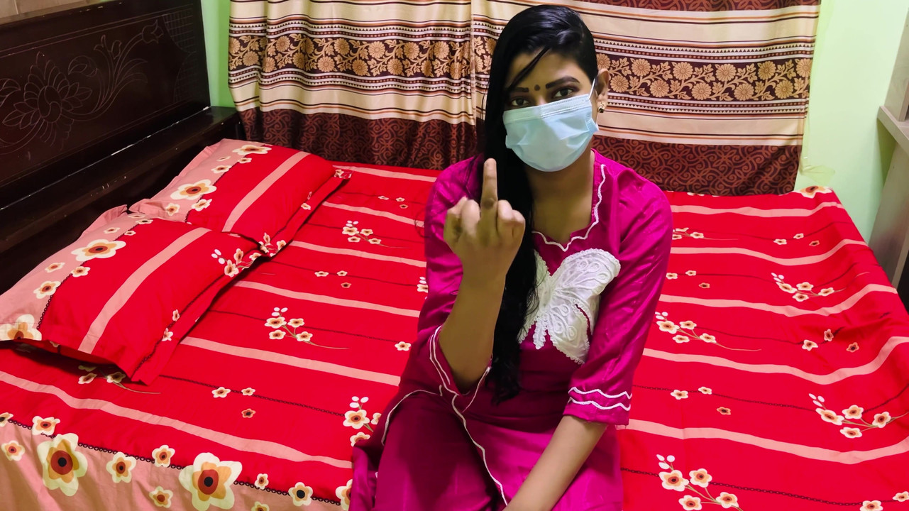 Desi bhabhi verführt ihren Devar an einer geheimen nachmittagsromantik