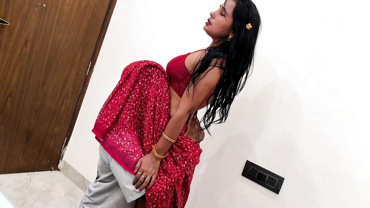 Desi video Had hardcore sex with a college friend in a hotel and sucked her boobs indian audio