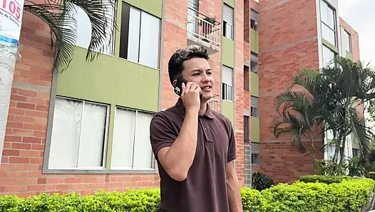 Gadis tak dikenal memintaku padanya tanpa kondom dan berakhir dengan seks terbaik dalam hidup kita.