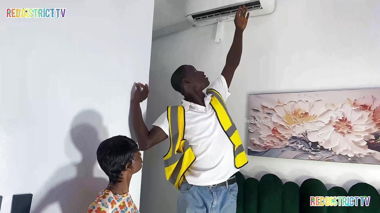 My Plumber Fixed My Licking Sink I Serve Him Delicious Lunch with My Pussy Took Me From Behind While Dinner Was Cooking