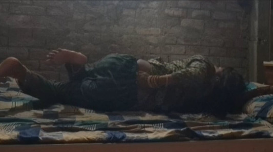 Indian Bhabhi Woman Home And Chudai Video Indian Real Cuddle Video For Her Real Indian Girl Bar Chudai Video